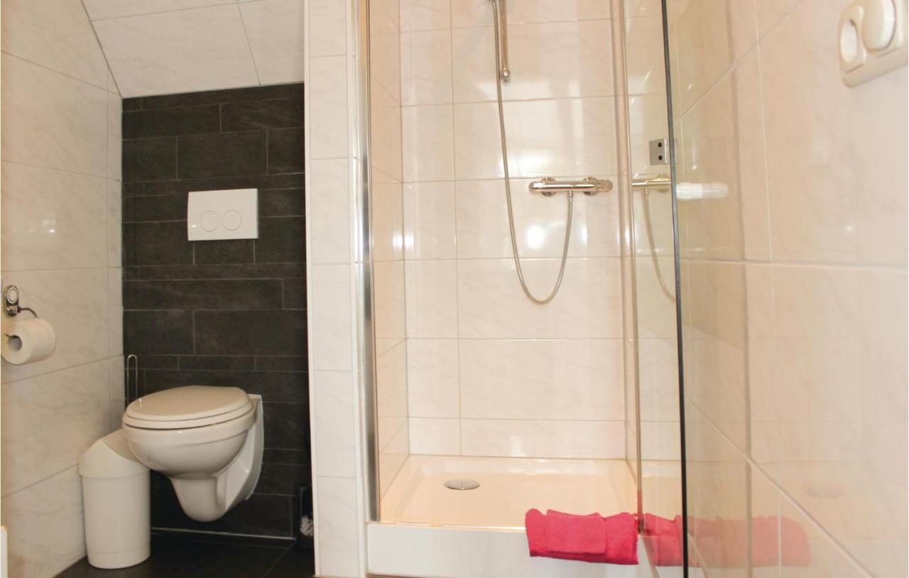 Cozy Apartment In Molkwerum With Wifi Eksteriør bilde